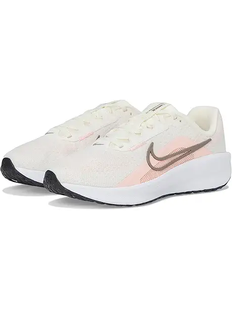 Женские кроссовки Nike Downshifter 13 для бега