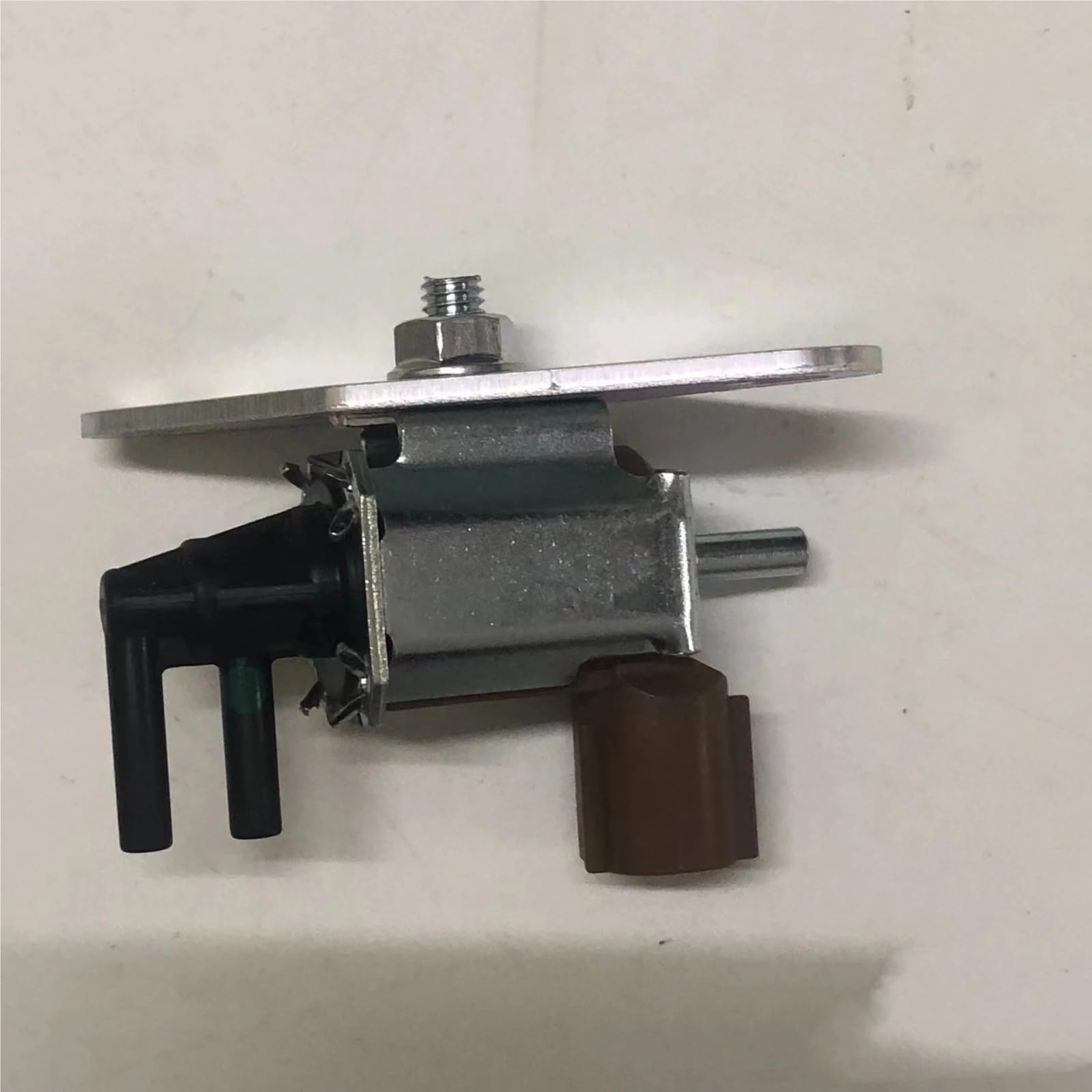 Turbo Splitter Zawór Zawór elektromagnetyczny emisji pasuje do Mitsubishi Paiero Montero Outlander Lancer L200 Triton Zawory przedmuchy