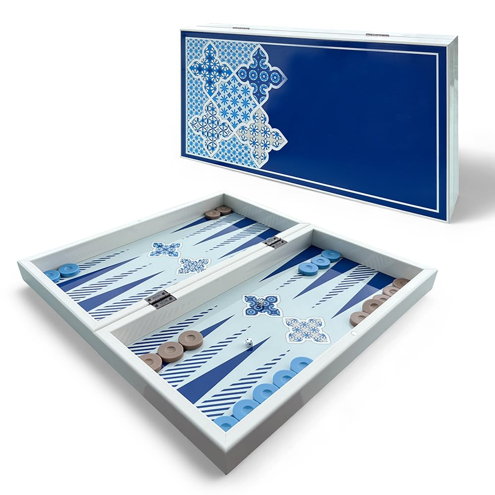 Biggdesign Niebieski Tile Backgammon, korpus MDF, zamknięcie magnetyczne, błyszczące lakierowanie ochronne, odporna na zarysowania powierzchnia do gry, w zestawie kostki i klocki