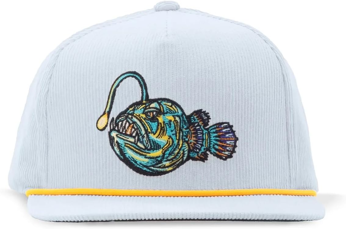 Bajío Flat Brim Fishing Hat – Marine Art Snapback Trucker Cap with Embroidered Ocean Design, Breathable and Coastal-Ready
