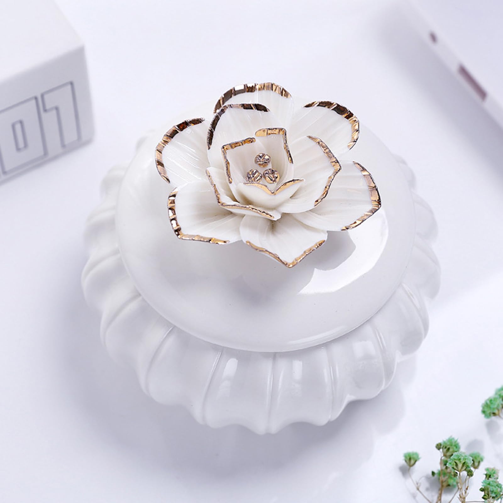 WXMYOZR Trinket Box Porcelain with Lid, Ceramic Floral Jewelry Trinket Boxes for Girls Women Small Jewelry Container Organizer Ring Earring Necklace Holder,White,Peony