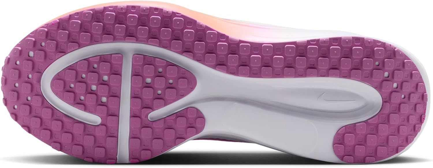 Nike Women's Revolution 8 Road Running Shoes