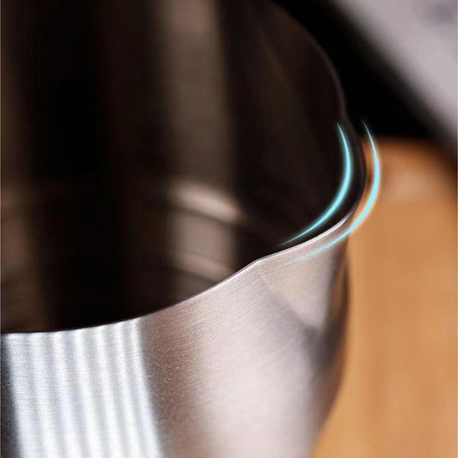 Jarra espumadora de leche de acero inoxidable 304 de 900 ml con escala, mango ergonómico para arte con leche y chocolate caliente, taza de espuma de café de acero inoxidable
