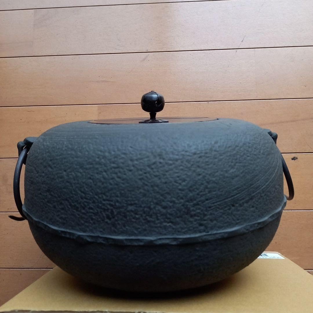 伊藤庄鋳造　茶釜　鉄釜　刷毛目　姥口 伊藤庄鋳造 茶釜 鉄釜 刷毛目 姥口 古芦屋姥口雹釜 -