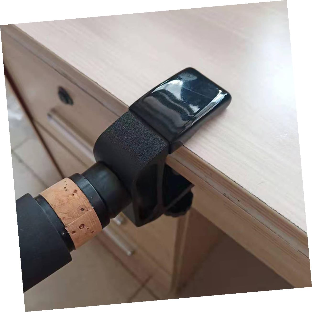 Gatuida Soporte Cónico Clarinete para Escritorio de Multifuncional Metal Negro en Abs Diseño para Fijar Corcho Pulir y Adecuado para Fotografía y Uso Práctico
