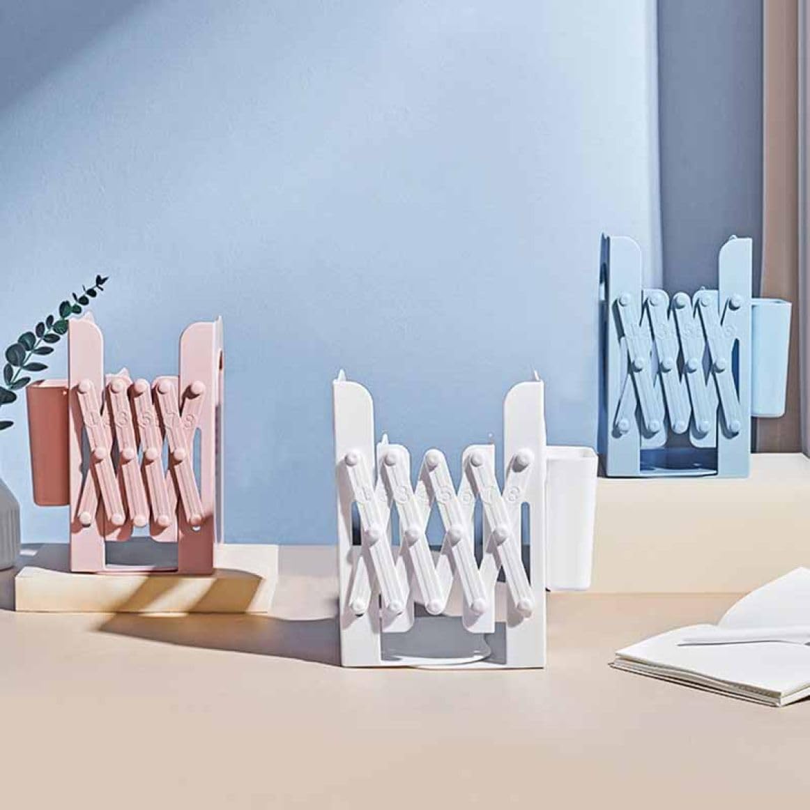 Amazon.co.jp: MJKQ9 ホワイト 伸縮自由自在ブックスタンド ブック