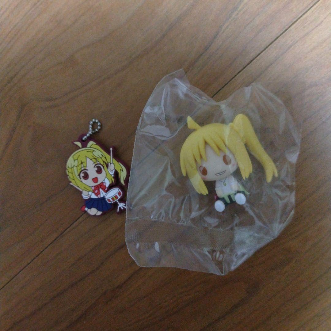 Amazon.co.jp: ぼっちざろっく 伊地知虹夏 セット : Toys & Games