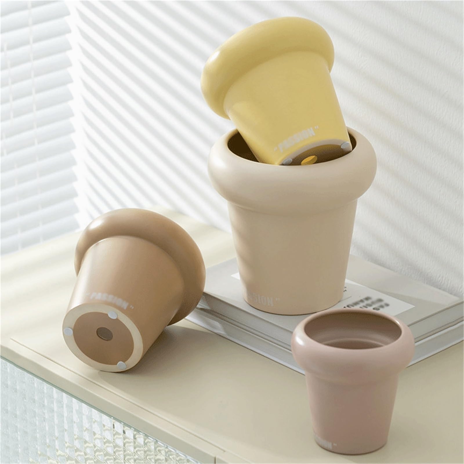 Doniczki Ceramiczne doniczki idealnie nadają się do uprawy roślin domowych, a także stanowią doskonałą dekorację stołu Doniczka ceramiczna(Biały,Duży)