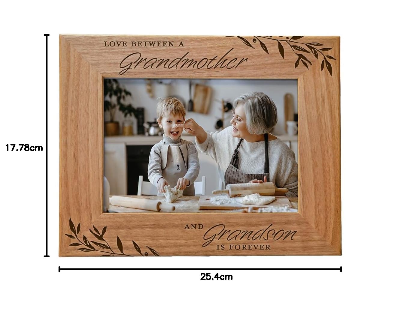 Amazon.co.jp: Cedar Crate Market Love Between a Grandmother