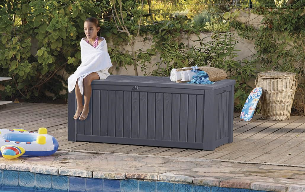 Keter Kissenbox Rockwood, graphit, 570l Fassungsvermögen, Außenmaße: 155 x 72,4 x 64,4 cm, Auflagenbox wasserdicht, für Outdoor geeignet, Keterbox