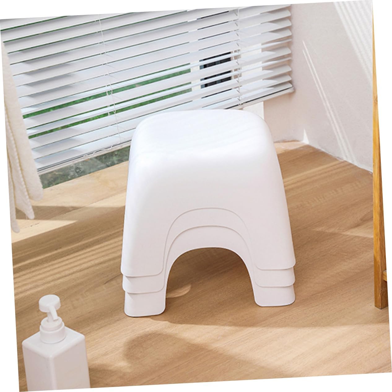 Boy Girl Bathroom Stool Boys and Girls Stool for Toilet Slip Plastic Sitting