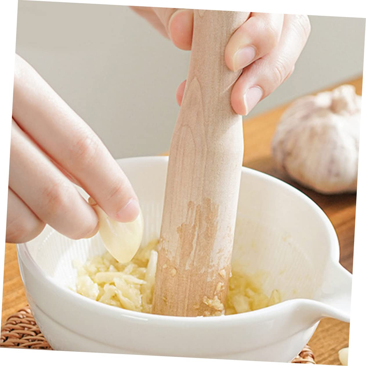 Ipetboom Manual Bowl with Ergonomic Pestle for Kitchen Garlic and Spices Wear Resistant Porcelain Mortar Pestle Kit for Food Smooth Surface White Bowls for Food and Crushing