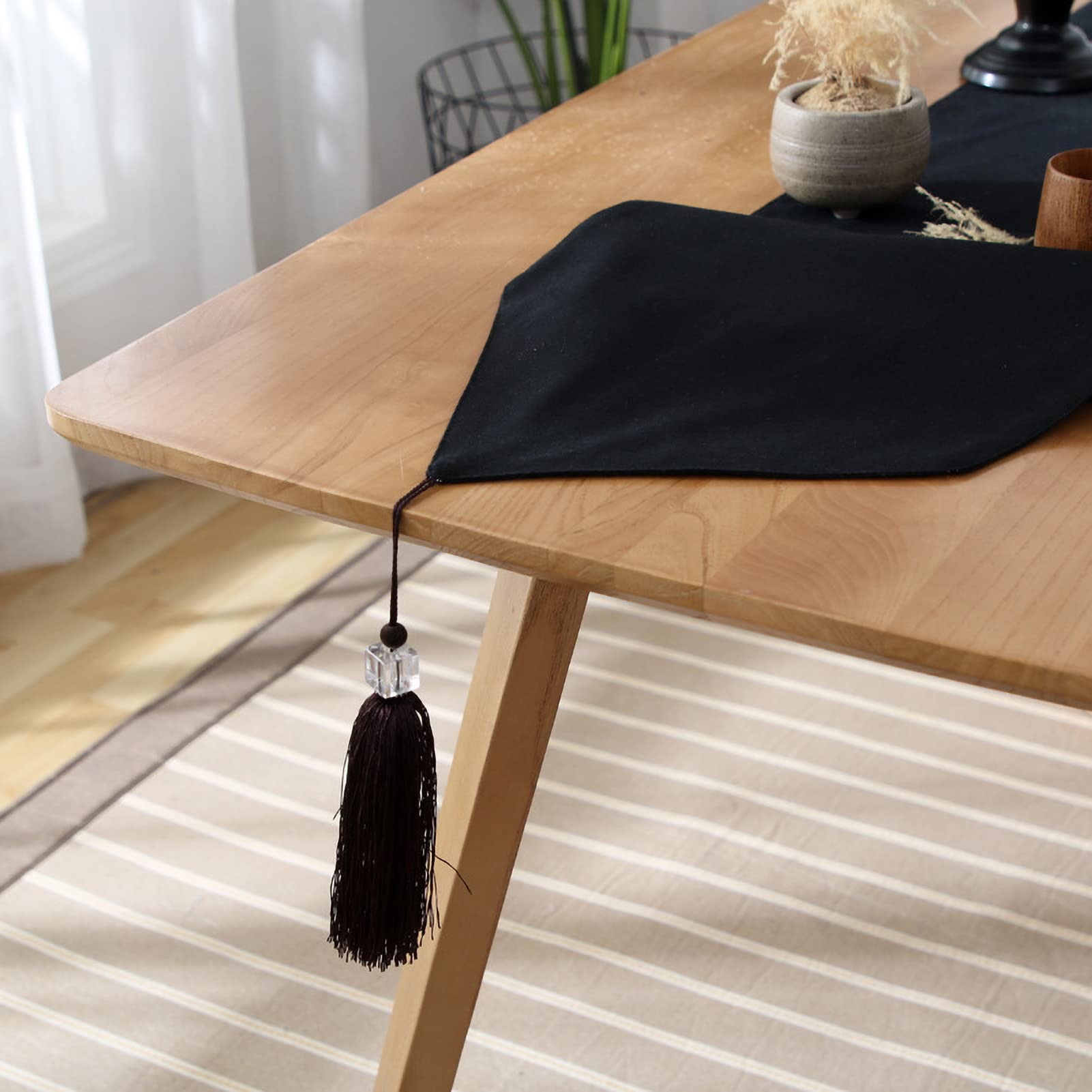 Schwarzer Tischläufer, Baumwolle Leinen Tischläufer Mit Quaste, Classic Simplicity Multi Size Couchtischläufer, Für Weihnachten Halloween Party Urlaub Home Decor,33X240cm/13X94