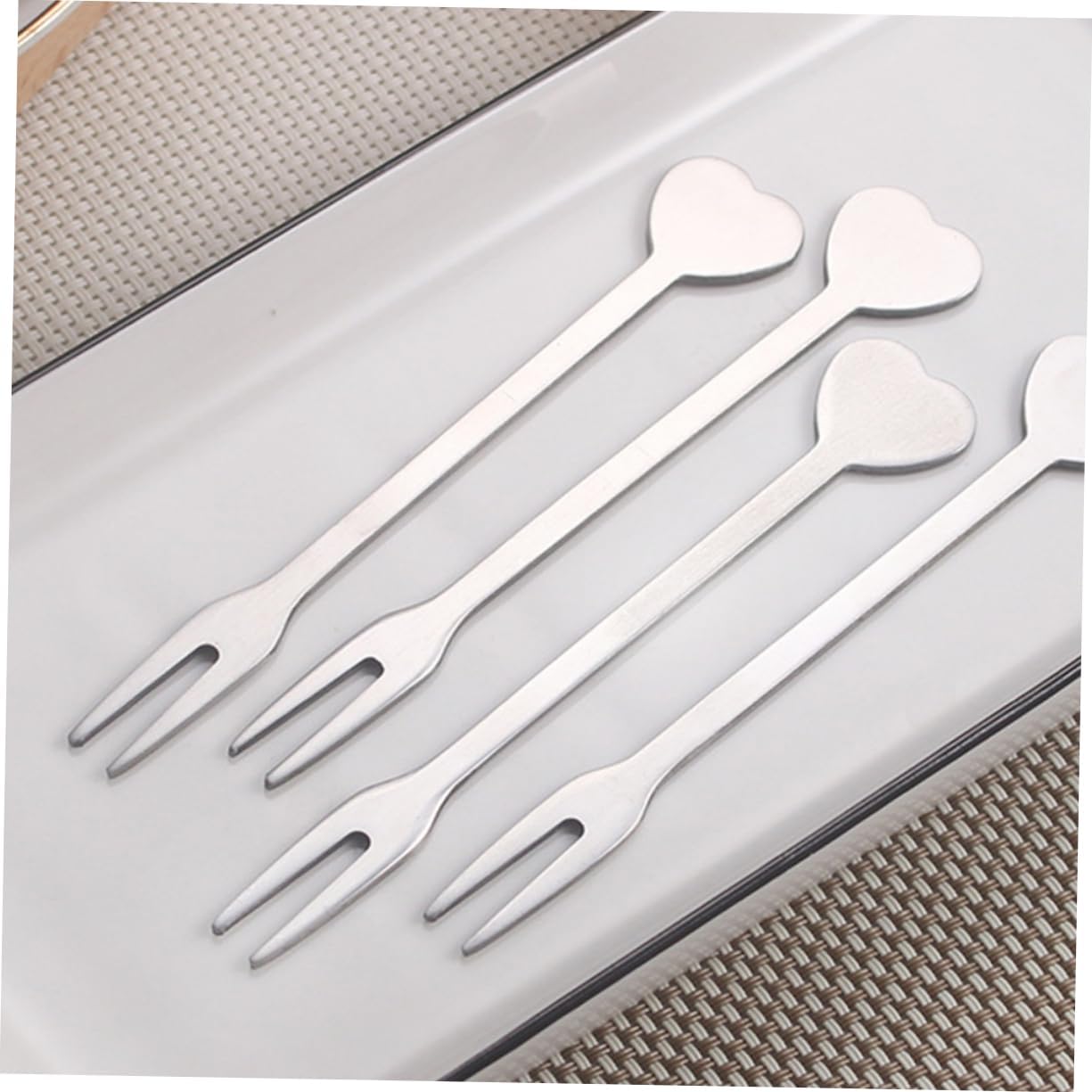 VOSAREA 30pcs Stainless Steel Dessert Forks Party Supplies Forks Heart Shape for Wedding Home Banquet Bar