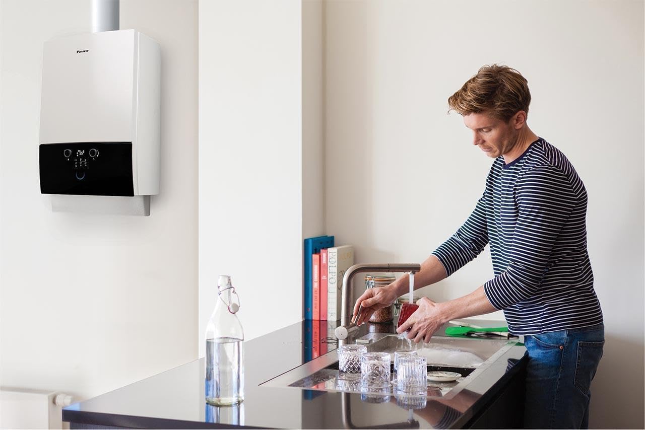 DAIKIN CALDAIA A CONDENSAZIONE D2CND 24 KW CAMERA STAGNA METANO