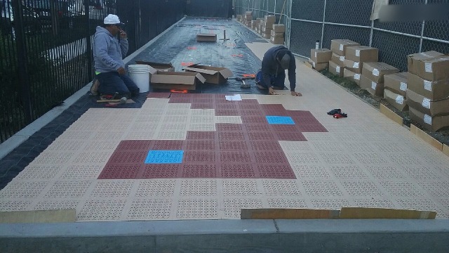Amazon.com: Greatmats StayLock Tile Perforated .5 in. x 1x1 Ft. 26