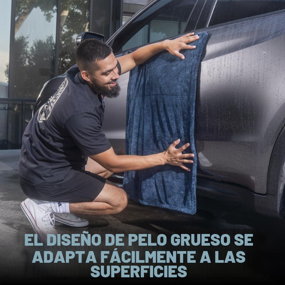 Chemical Guys, Megalodon MIC531 - Toalla de Secado de Microfibra con tecnología de Bucle Trenzado (súper Felpa para automóvil, camión, SUV, RV y más) 24 x 36 Pulgadas, Azul Oscuro