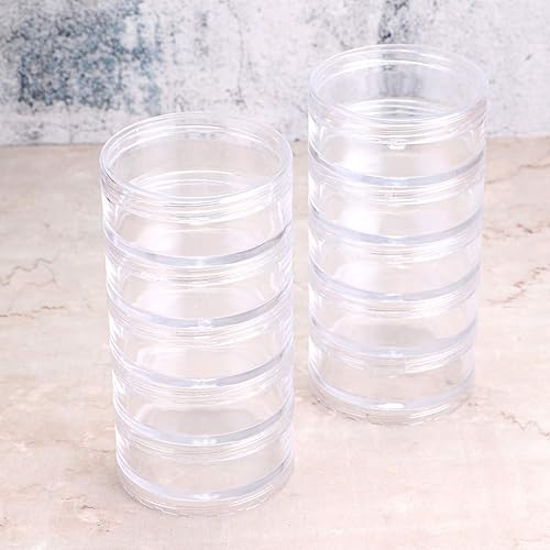Vista 2 de Hipiwe Paquete de 2 tarros redondos de plástico transparente con 5 ranuras, organizador de accesorios para manualidades, caja organizadora de joyas