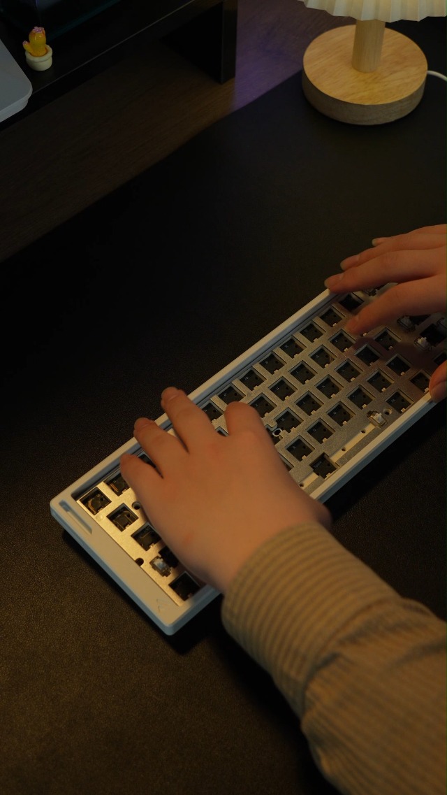 Amazon.com: GATERON GT60 PRO Magnetic Keyboard PCB, Adjustable