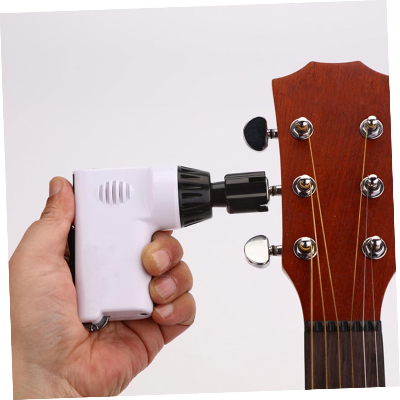 Multifunktionaler Gitarrensaitenaufwickler aus Abs in Weiß für Ukulele und Klassische Gitarre mit Saitenschneider und Stiftzieher