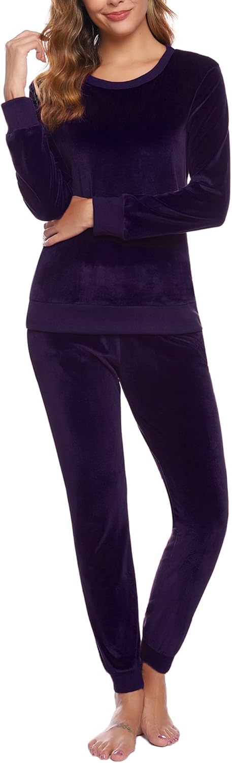 Totatuit Track Suits for Women Set Velour Sweatsuits 2 Piece Jogging Suits Loungwear Velvet Sweatpants with Pockets