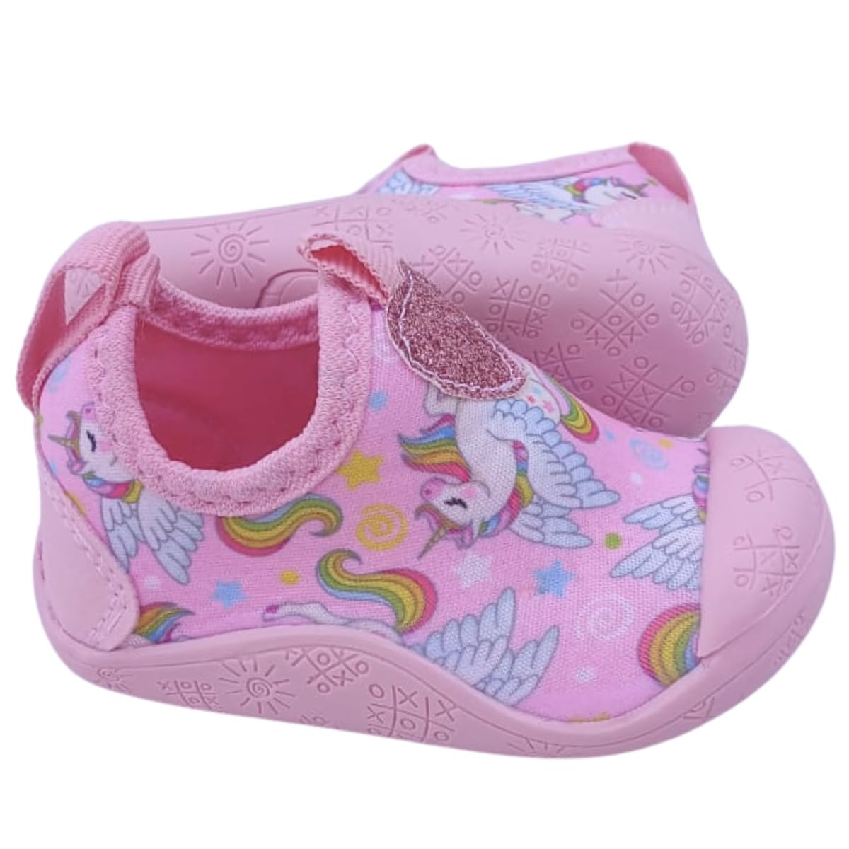 Sapatinho Bebê Recém Nascido Menina Unicórnio Calce Fácil Linha Premium em promoção! Veja a oferta e mais achadinhos de Sapatos Infantis 6 Hoje é o melhor dia para comprar Sapatinho Bebê Recém Nascido Menina Unicórnio Calce Fácil Linha Premium com aquele preço maroto! Promoção! Aproveite a oferta! 6