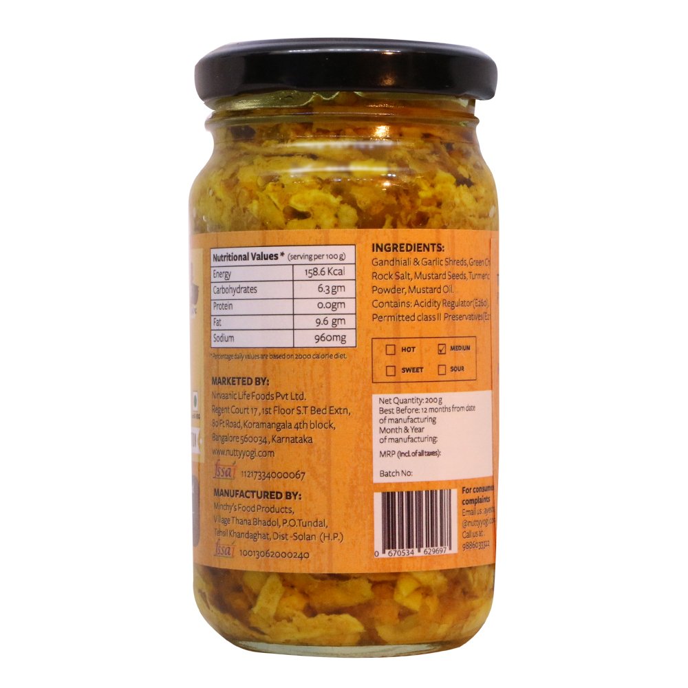 Nutty Yogi Garlic Gandhiali Pickle | Homemade Organic Herbal Garlic Pickle | Tangy and Delicious 200 gm (Pack of 1) 1