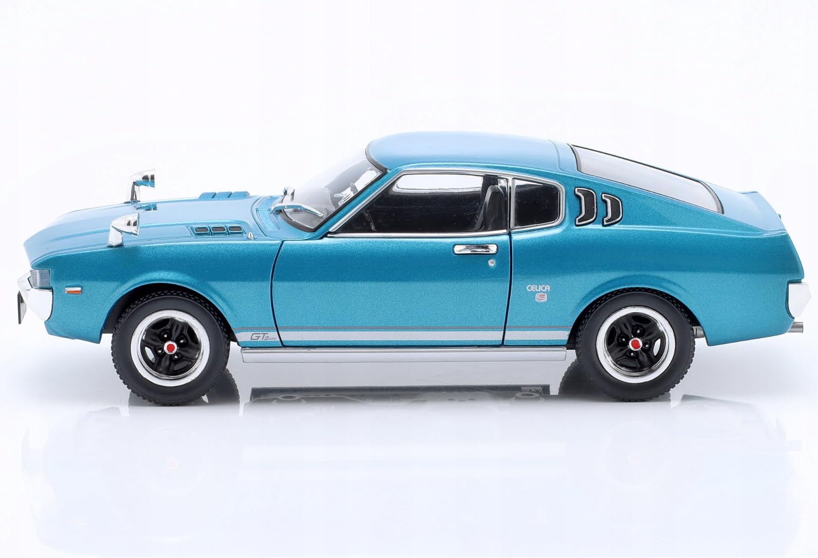 Amazon | WHITEBOX 1/24 トヨタ セリカ リフトバック 2000GT 1973 RHD