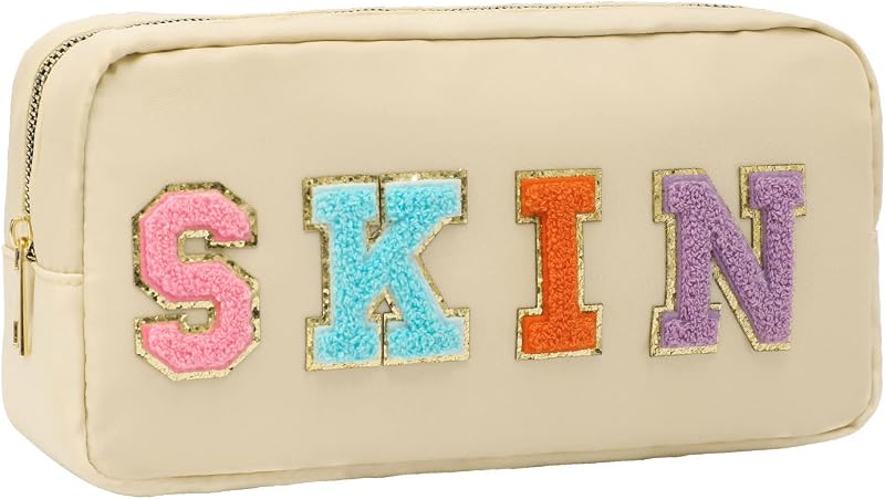 Necessaire de maquiagem DYSHAYEN bege com patches de letras em chenille