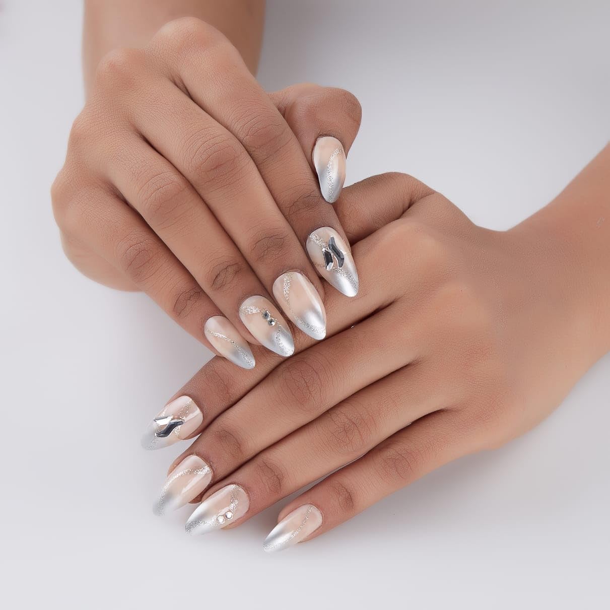 Dual Tone Press On Nails 24 pcs Artificial Glitter Nail Art for Women