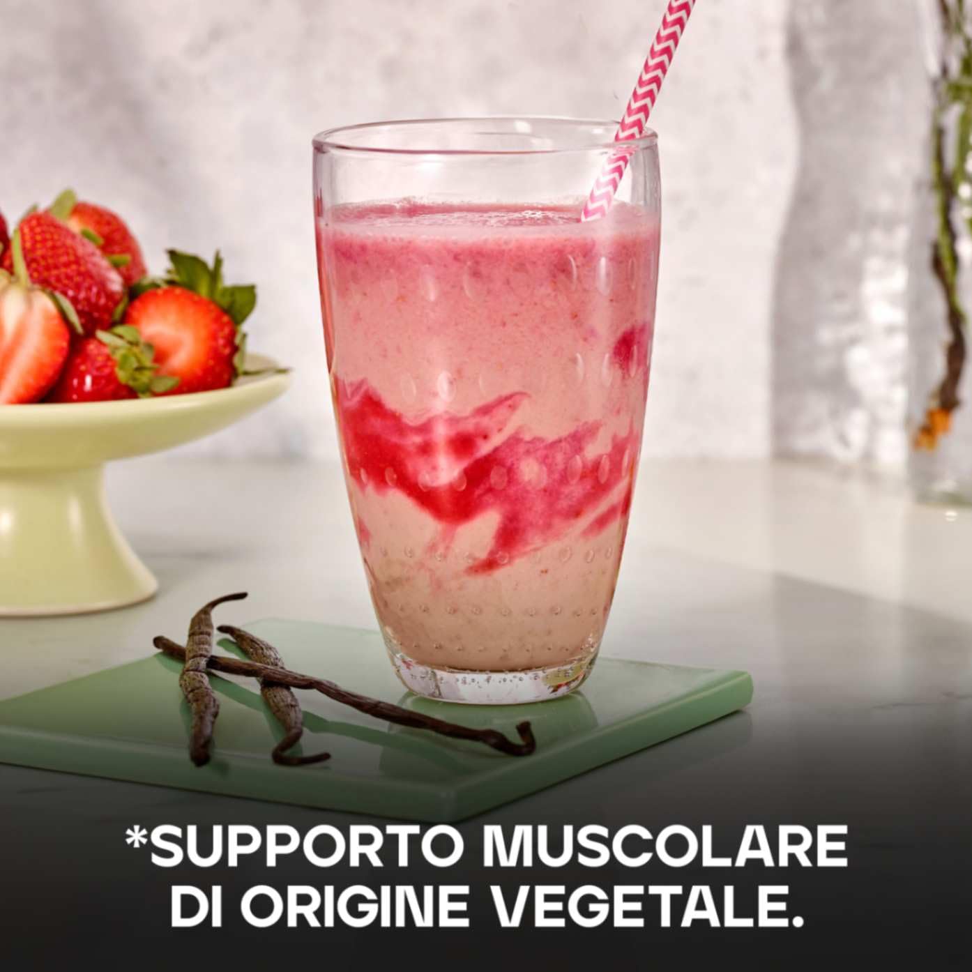 Bulk Proteine Vegane in Polvere, Frullato Proteico Vegetale, Fragola, 2.5 kg, Formula Nuova e Migliorata, 71 Porzioni, La Confezione Può Variare
