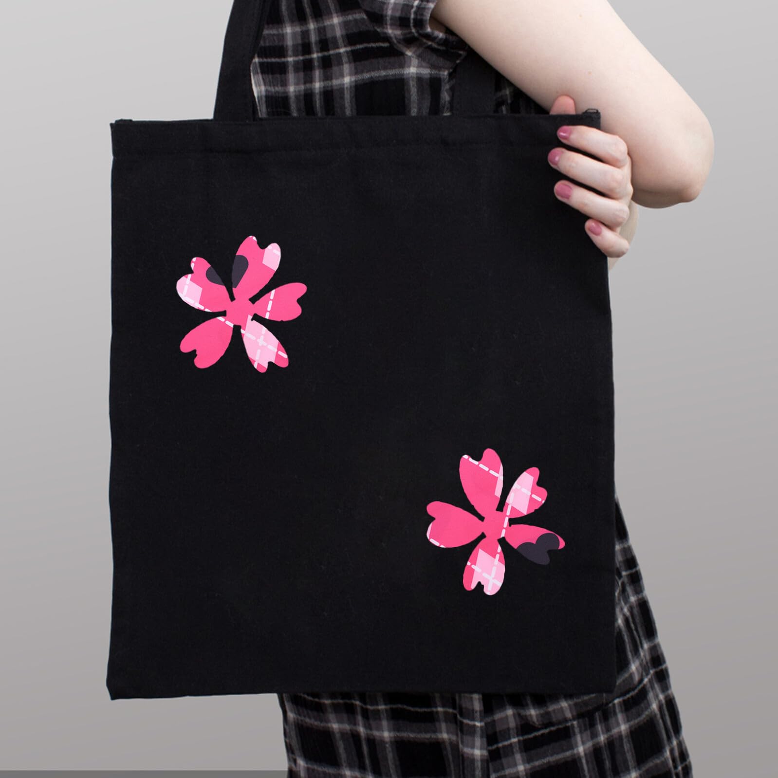 Tela Patchwork de Algodón para Manualidades Estampado de Corazones, 8 Piezas 50x50 Cm, DIY para Costura y Acolchado, Decoración San Valentín para Aficionados al Bricolaje