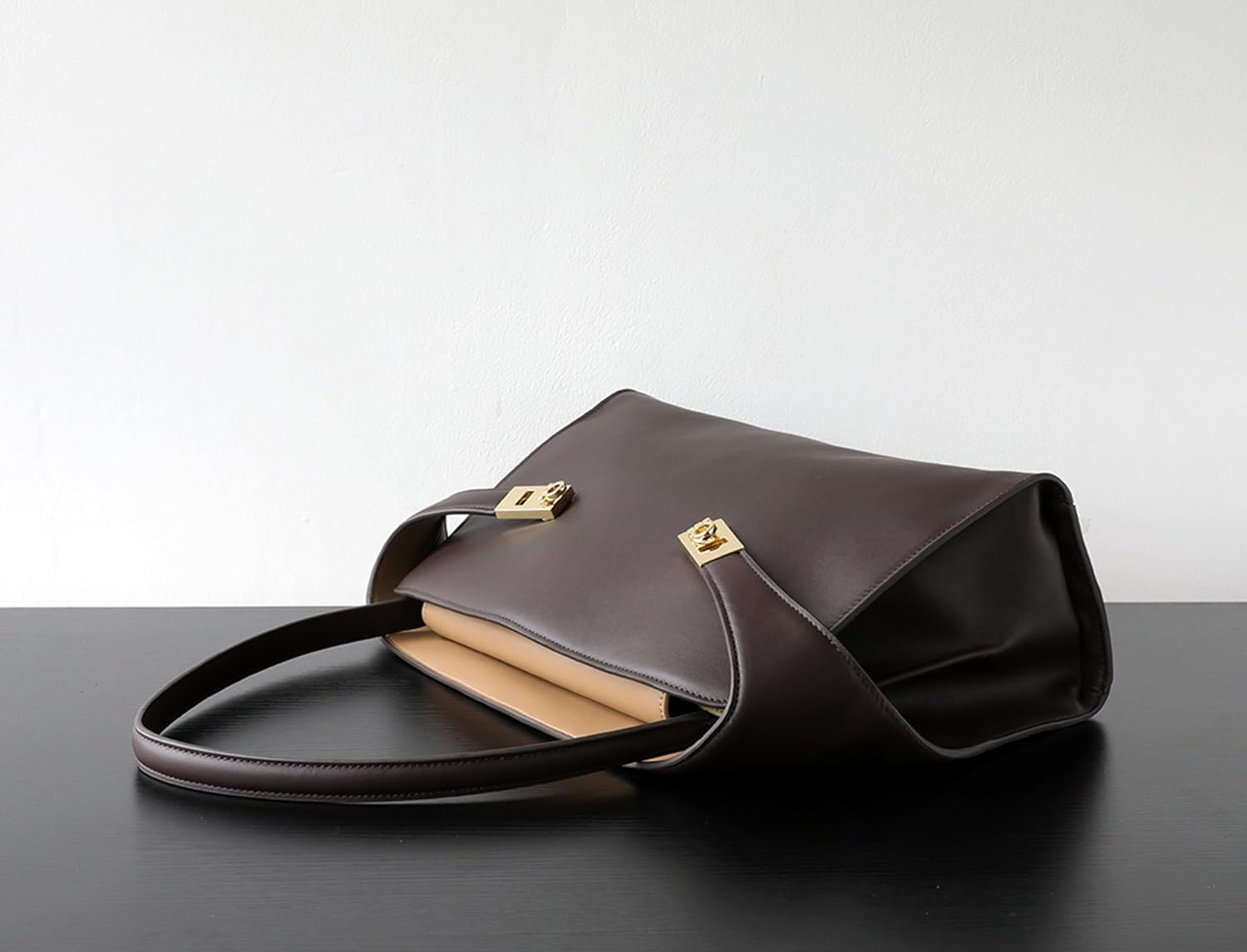 Women's Leather Tote Bag, Soft Top-Grain Cowhide Shoulder Bag for Business and Work - Image 3