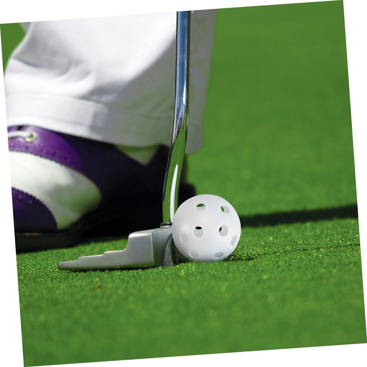 100pcs Indoor Outdoor Golf Training Balls White Hollow Practice Balls for Swing Golf Equipment with 26-Hole