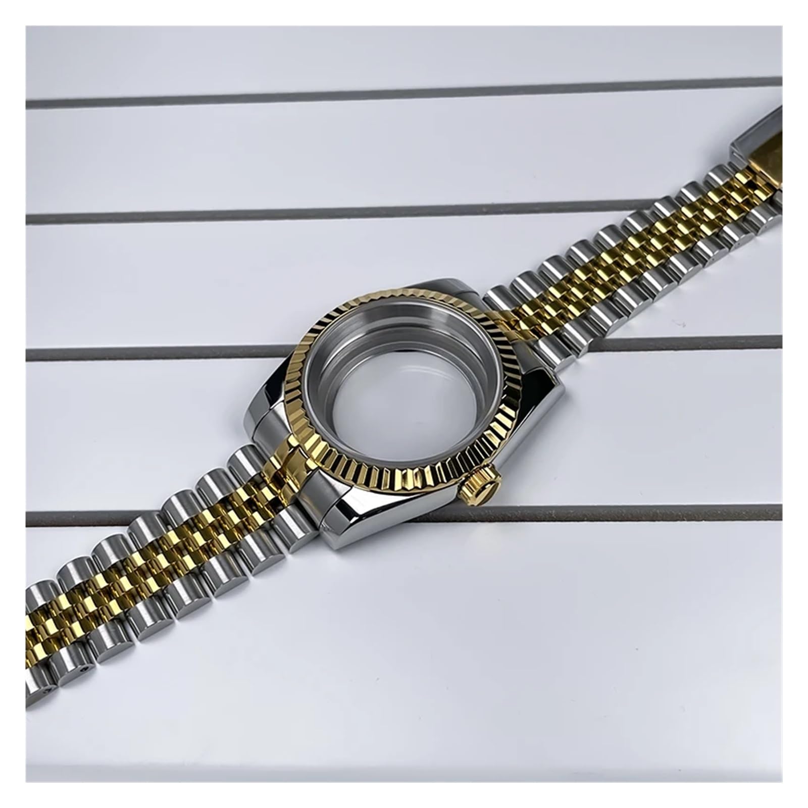 1 pezzo da 39 mm NH35 cassa DJ2T lunetta scanalata oro giallo vetro zaffiro SK Mod DJ parti di modifica adatte for orologio in acciaio NH35/36