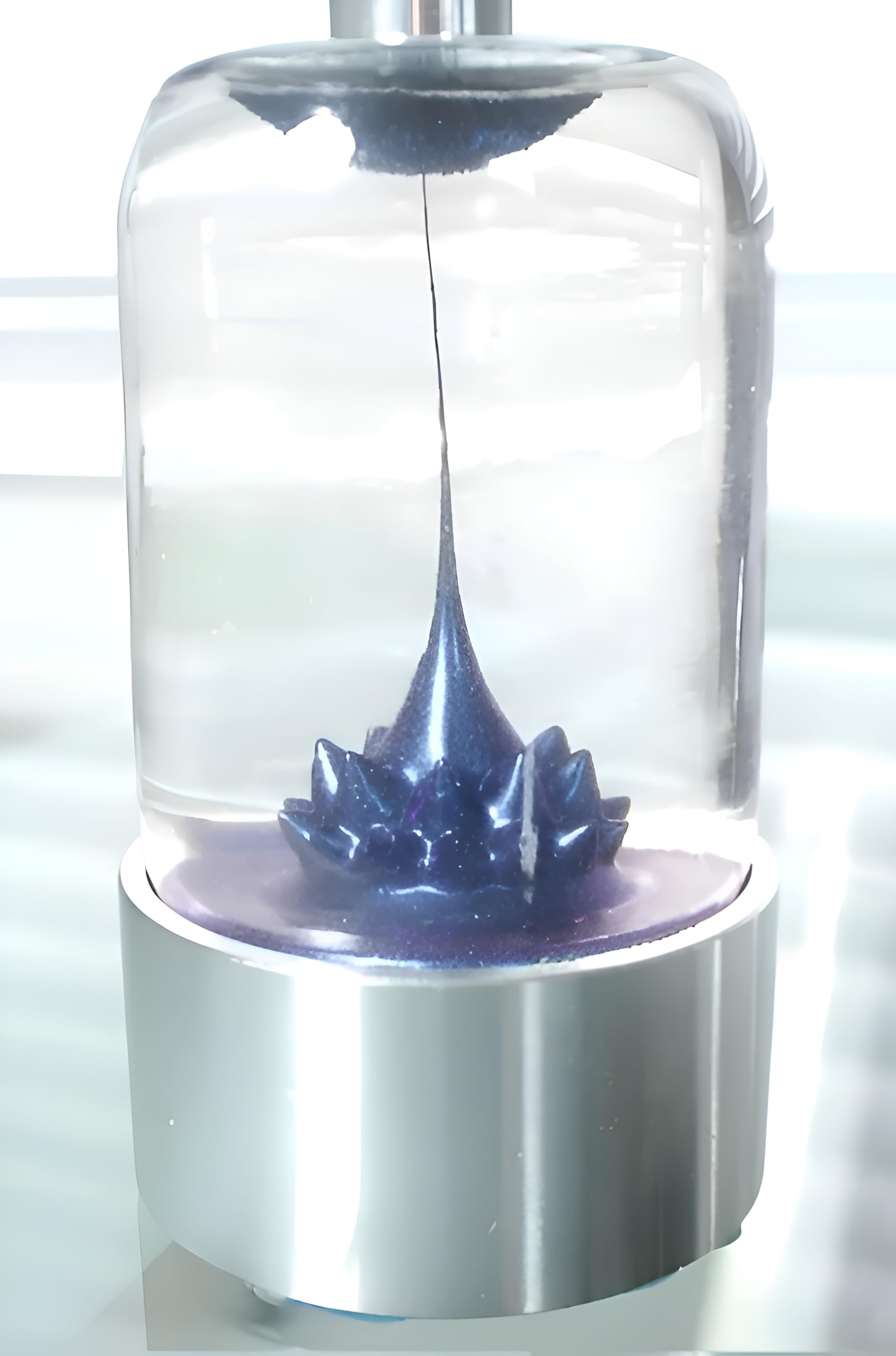 Amazon.com: Spike Blue Colored Ferrofluid in a Bottle Magnetic