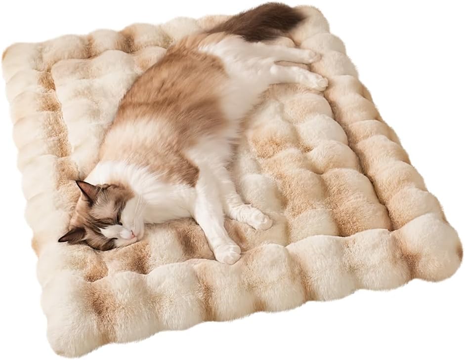 Cat Bed, Plush Faux Fur Kneading Flat Mat - Machine Washable Fluffy Pet Bed for Indoor Cats, Non-Slip Small Kitten Bed, Therapeutic Knead Cat Mat for Couch & Window Sill, 23"×15" Inch,Camel
