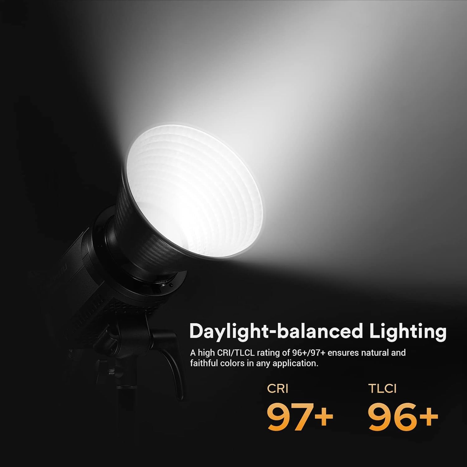 Amazon.com : Godox LA200D LED Video Light, 200W 101000LUX@1M