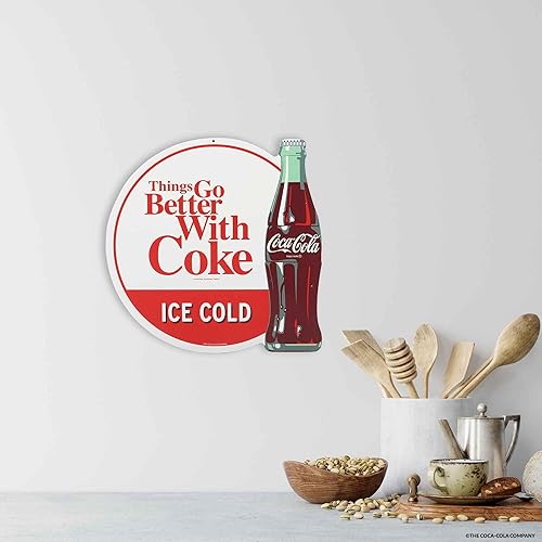 Vista 5 de Coca-Cola Things Go Better With Coke - Letrero de metal vintage de Coca-Cola para cocina, cueva de hombre o garaje Blanco/Rojo