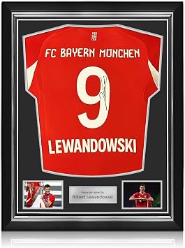 Robert Lewandowski Signed Bayern Munich 2025-26 Soccer Jersey. Superior Frame