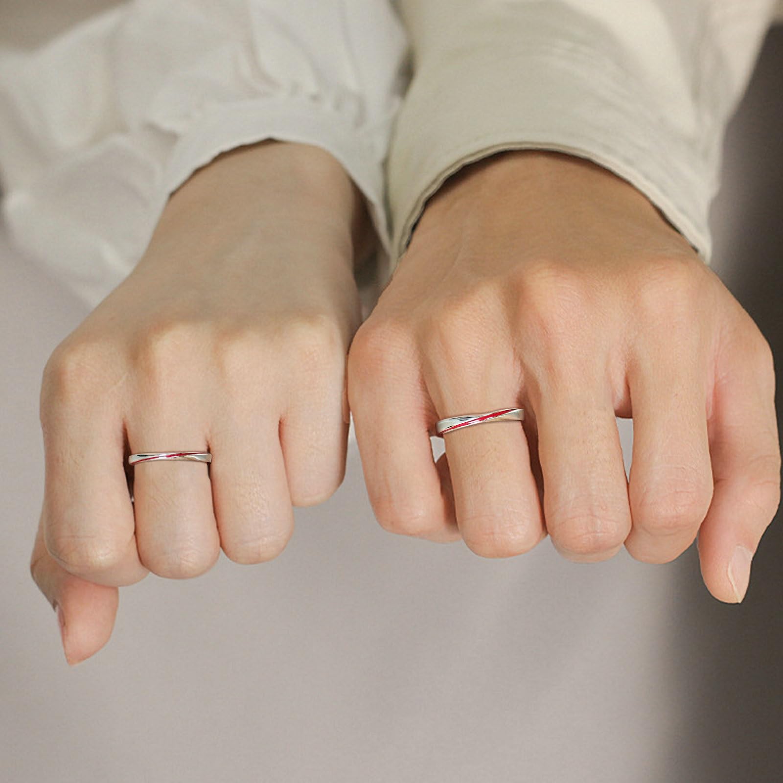 Anello Filo Rosso Coppia, Anelli Donna Regolabili Argento Sterling con Linea Rossa Anelli di Fidanzamento Donna Incisione Anniversario Matrimonio Anelli per Lui e Lei