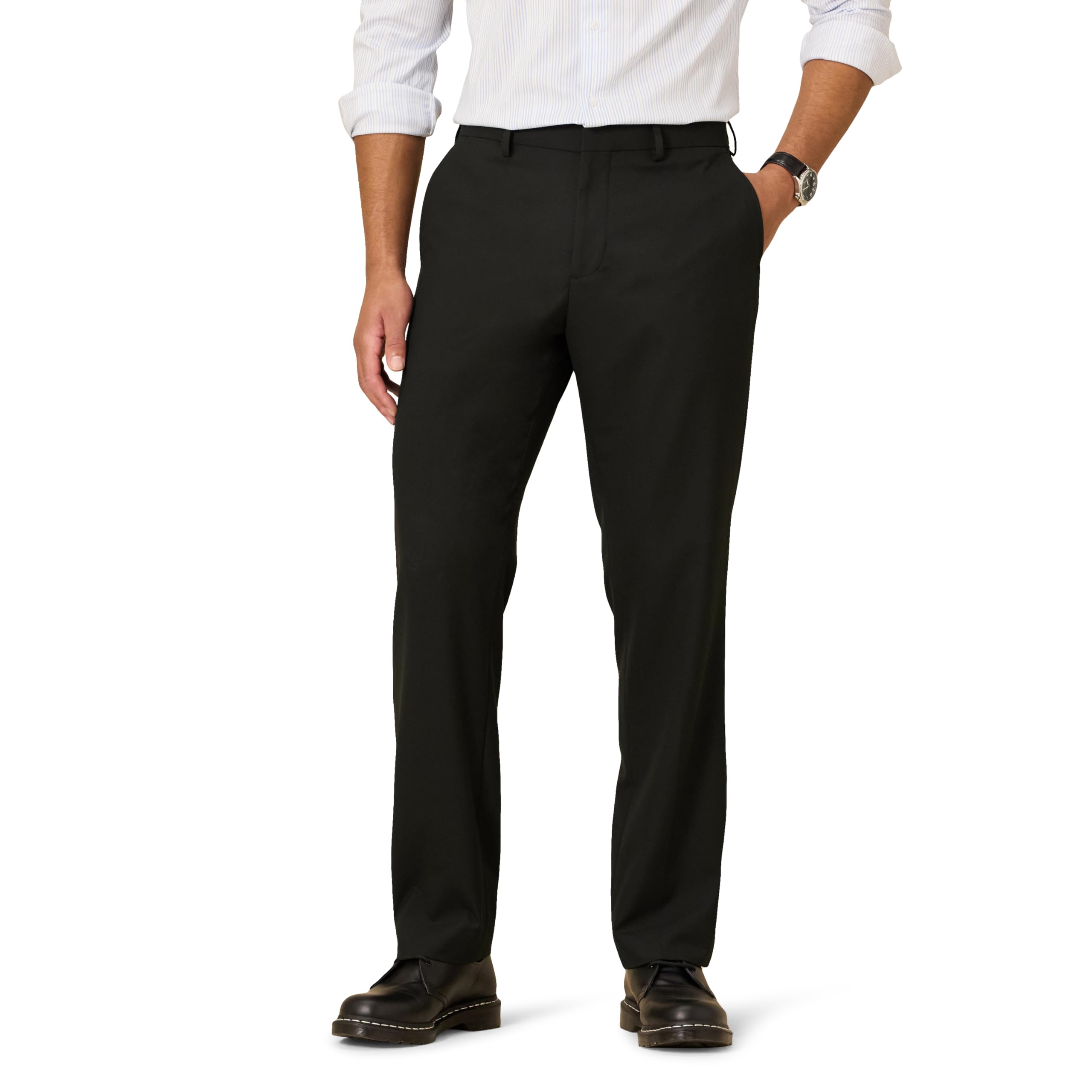 Amazon Essentials Mens Classic-Fit Wrinkle-Resistant Stretch Dress Pants
