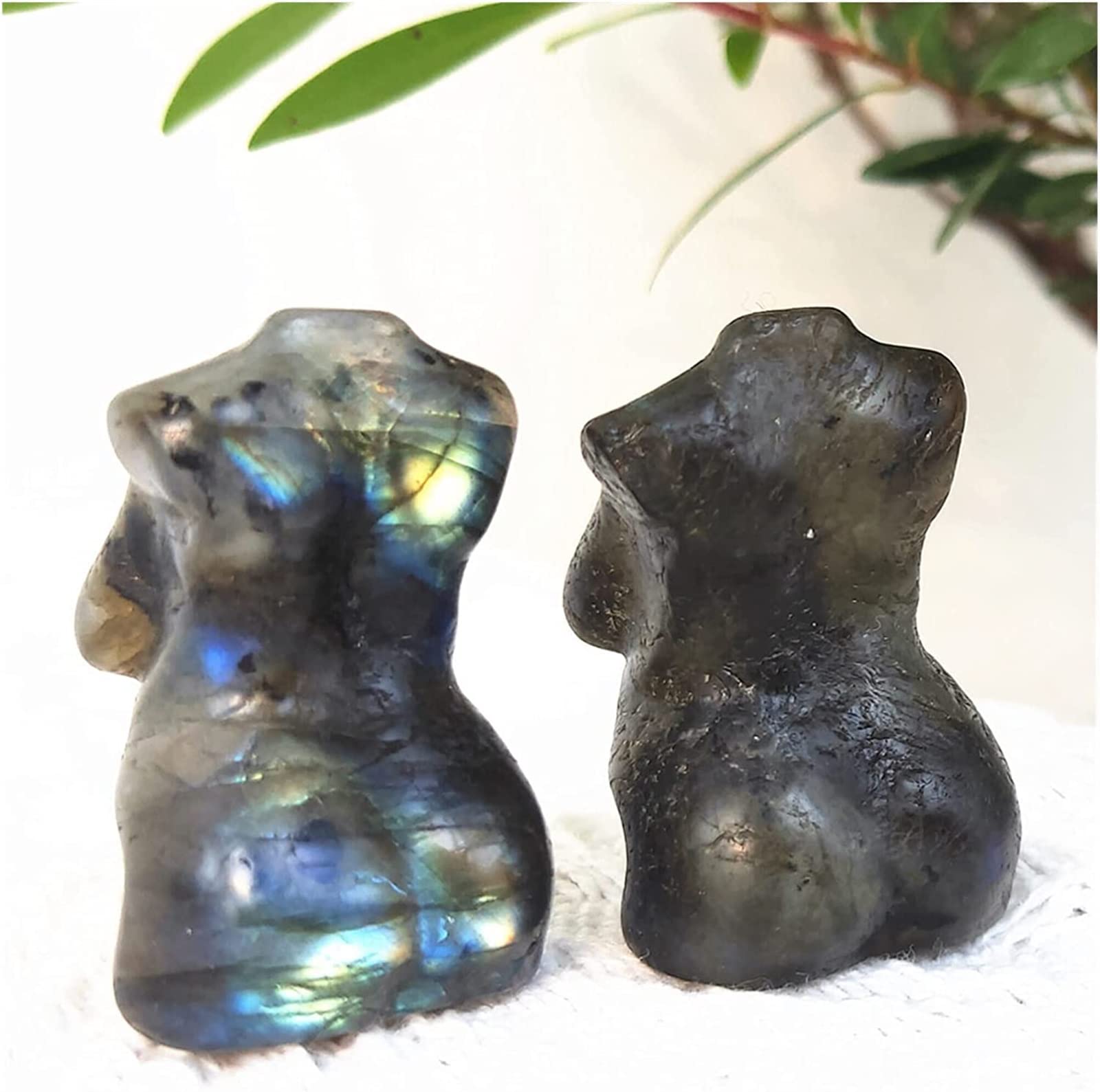 Sculpture déesse en labradorite véritable, œuvre d'art minérale taillée à la main