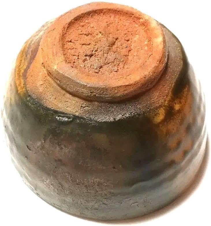 唐津焼 西岡小十 氏作 黒唐津茶碗 共箱・共布つき 西岡小十