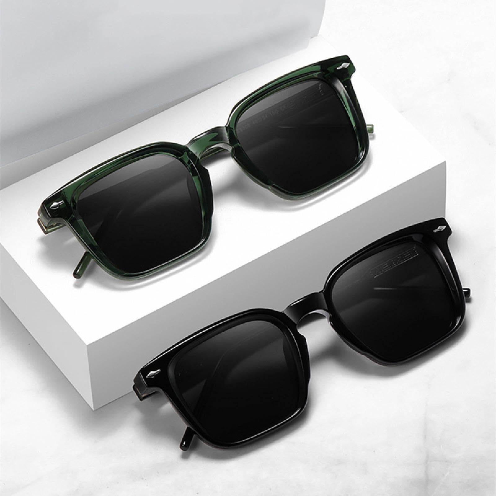 Gafas de sol de lujo para hombre y mujer, estilo retro, transparentes, con remaches punk, UV400