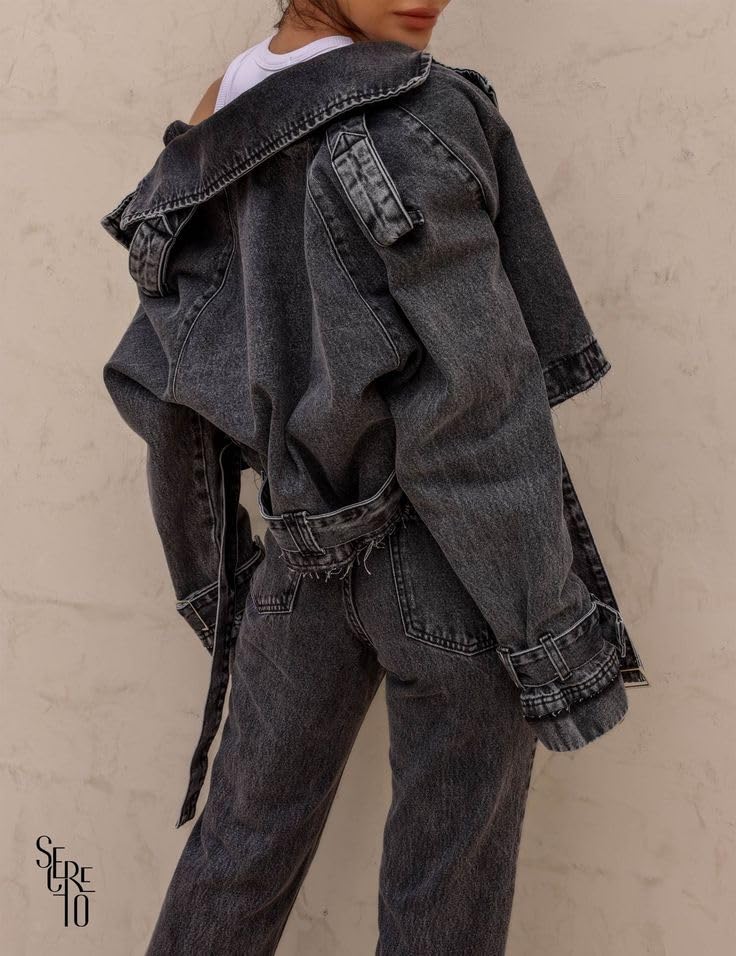 Women Cropped Denim Jacket 2024 Trendy Long Sleeve Button Down Short Jean Jackets Fall Casual Coat with Belt4