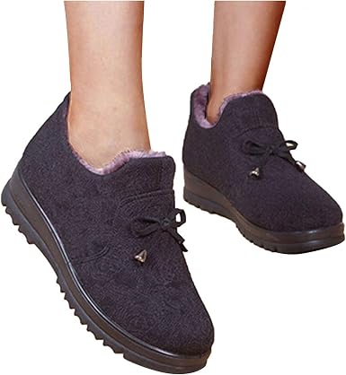 Amazon.com: Niceast Botas para mujer punta redonda terciopelo botas cómodo  invierno resbalón en botas casual confort tobillo botines : Ropa, Zapatos y  Joyería