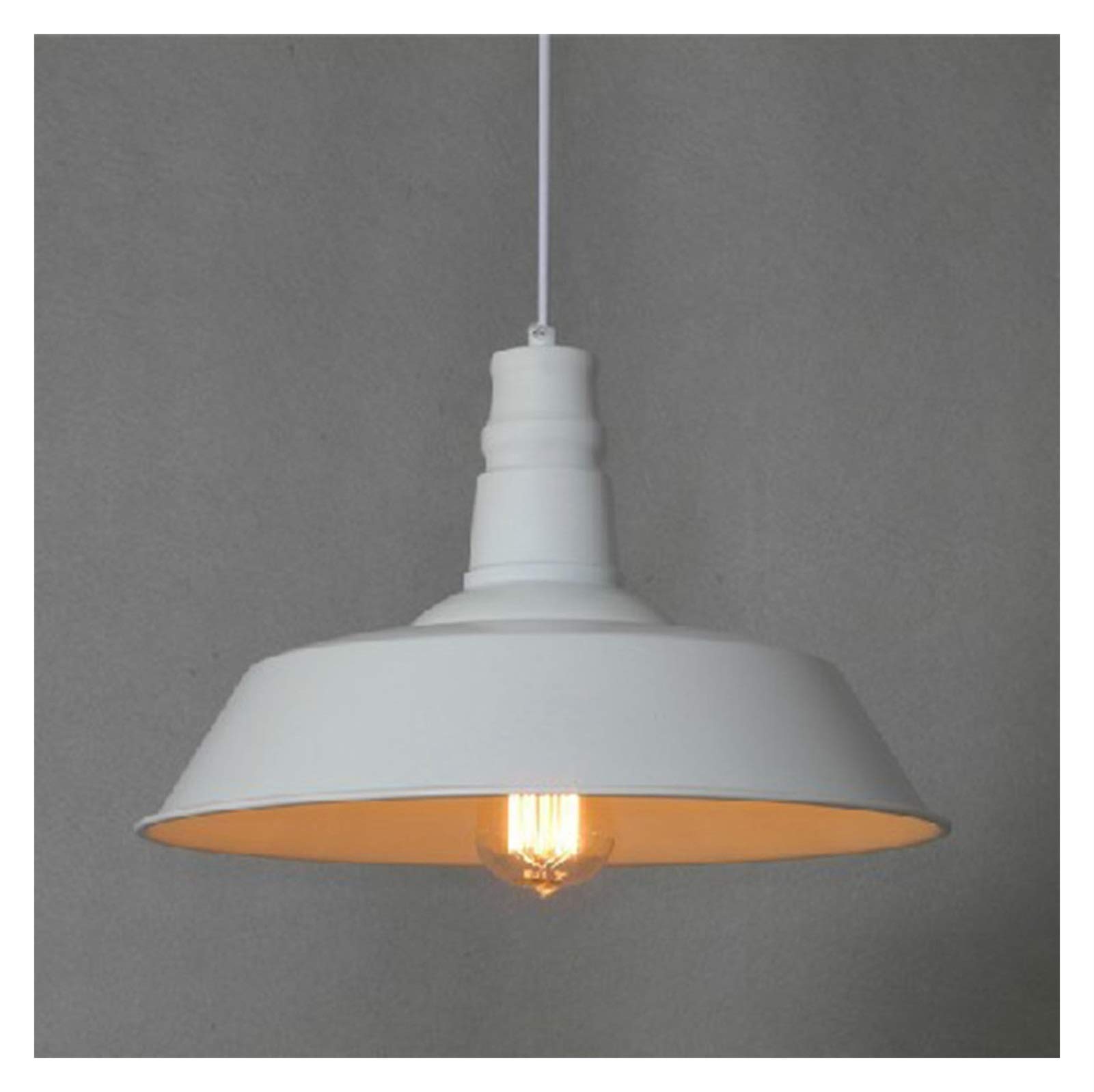 Lámpara de arte industrial de hierro forjado para iluminar espacios sin personalidad