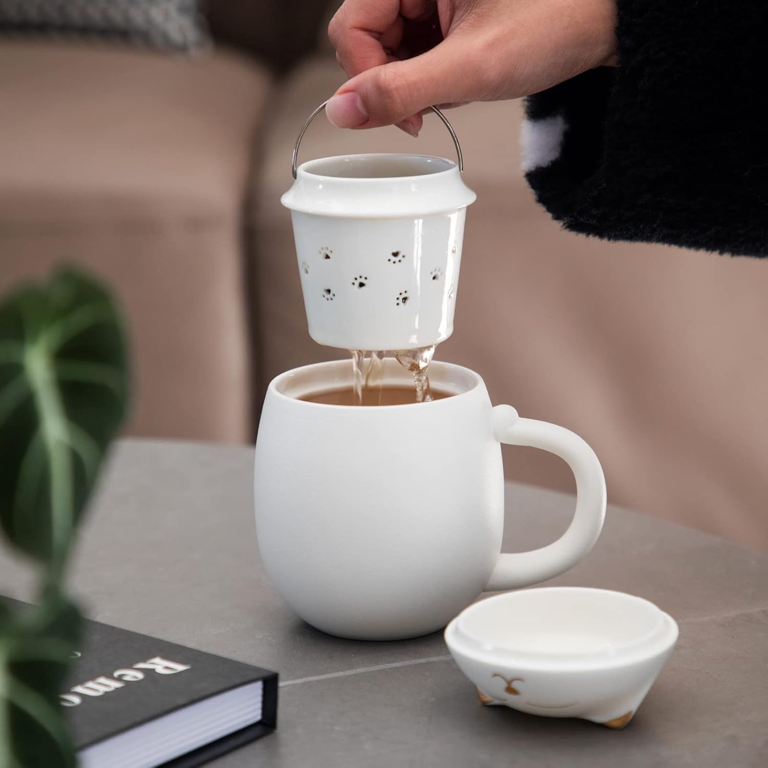 HEER Cat Tea Cup with Infuser and Lid - 13.5oz Porcelain Loose Leaf Tea Steeper Mug - Dishwasher Safe Cat Lover Brithday Gift for Women and Men. (White) - Image 4
