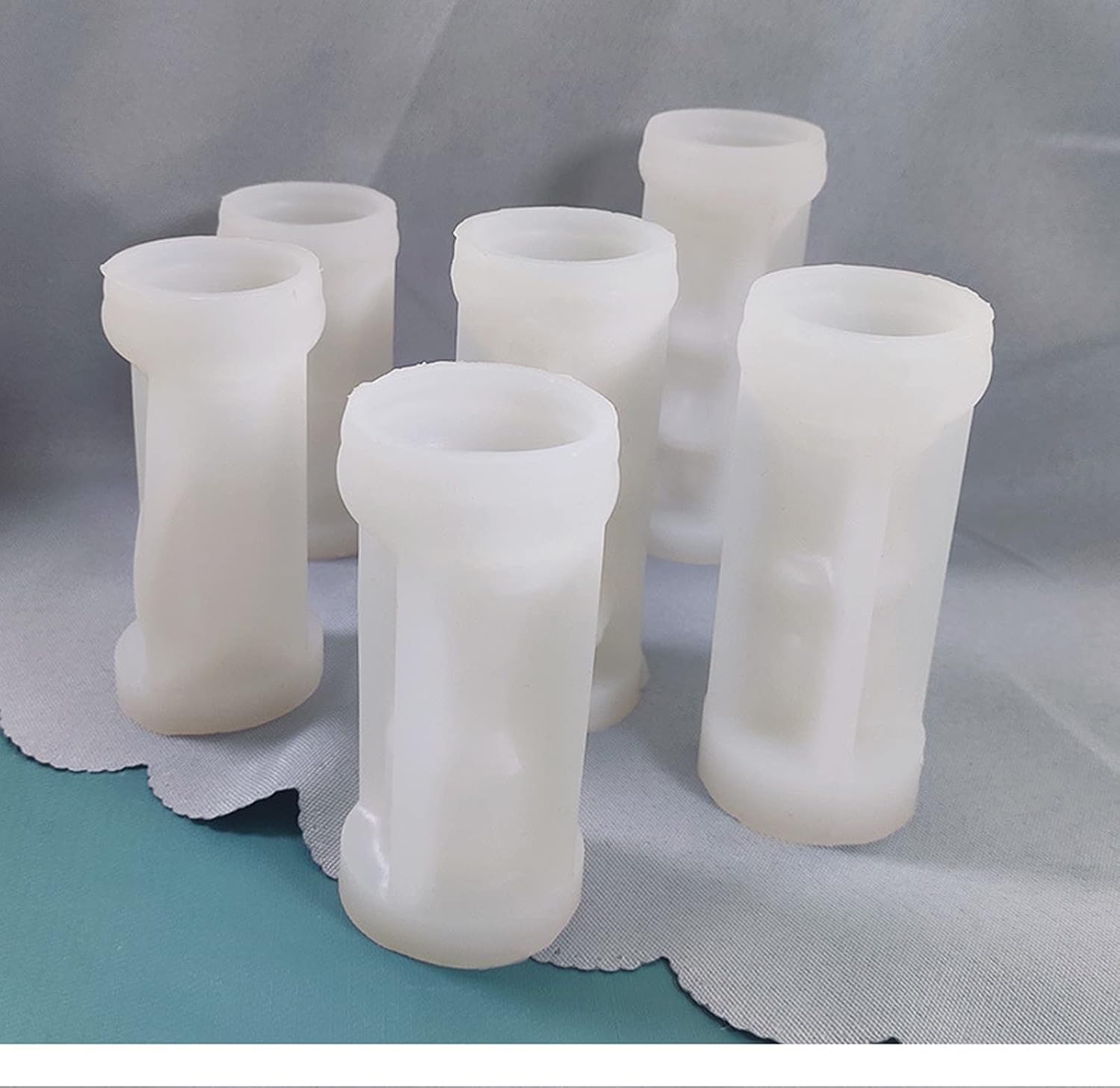 6PCS Silicone International Chess Pieces 3D Candle Making Mold Resin Epoxy Casting Mould Wax Soap Jewelry Agate Aromatherapy Plaster Craft Chocolate Molds Handmade Gift DIY Tool Home Party Table Decor
